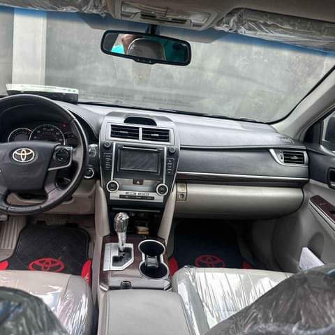 A picture of Unregistered toyota xle 2013 camry
