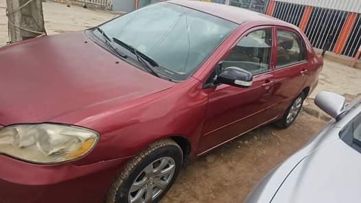 A picture of Toyota Corolla 04 05 So so clean as seen Tokunbo