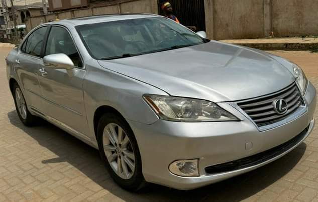 A picture of Unregistered Lexus Es350 2011 Model Buy Drive 2022 Entry on