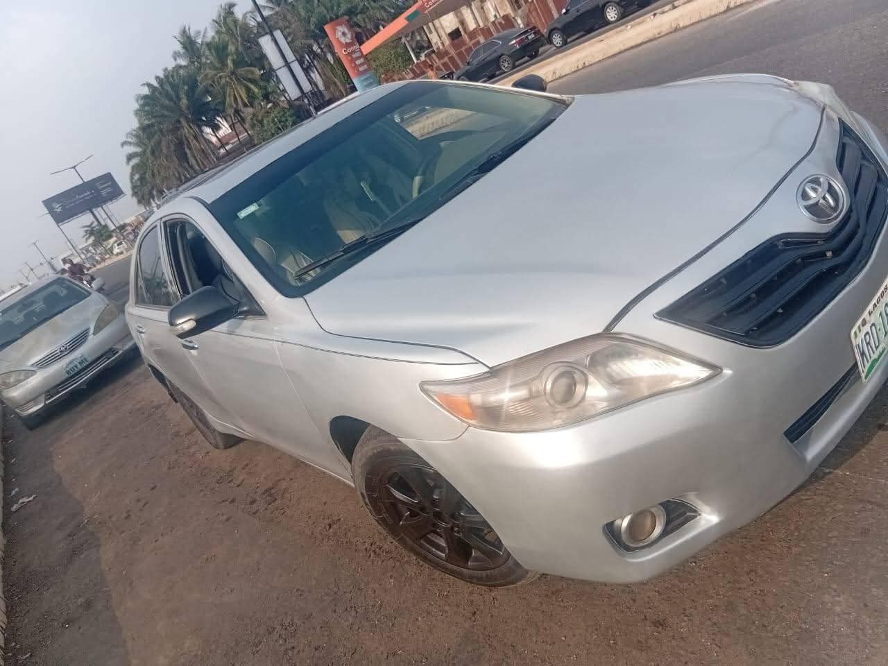 A picture of 2010 Toyota camry