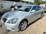 A picture of Crown milion 9.9 Ipo mwanza Automatic Engine safi 0784857610 Kama