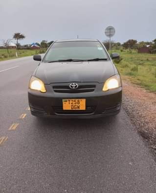 used toyota runx