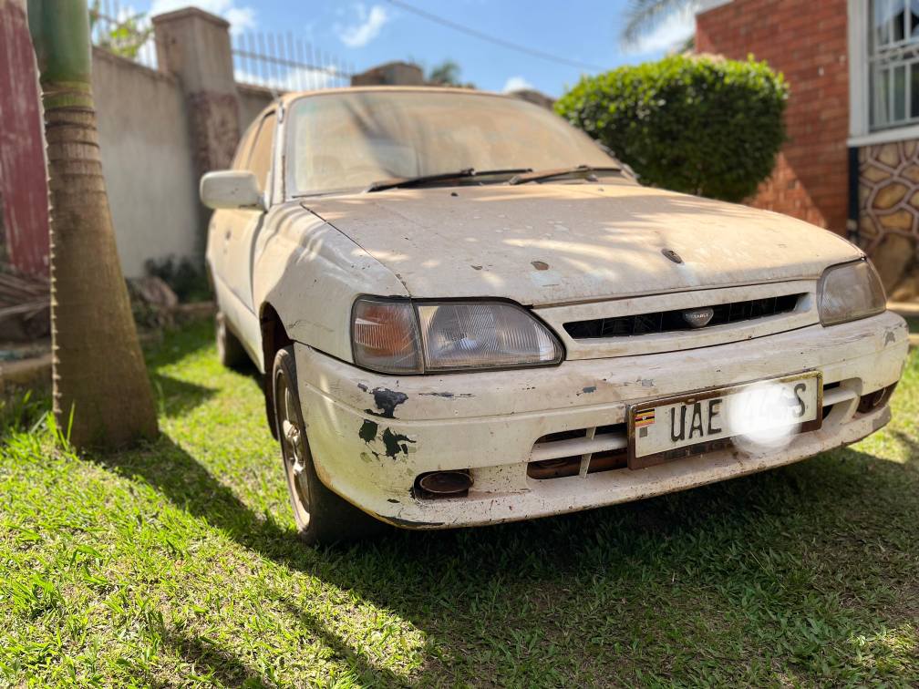 A picture of 1995 Toyota starlet