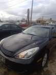 A picture of Lexus ES330