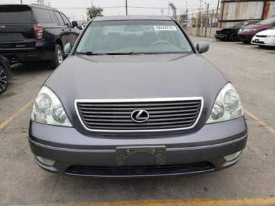 A picture of 2005 Lexus LS 430 with silent engine Perfect gear Chilly