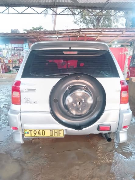 A picture of RAV 4 KILITIME