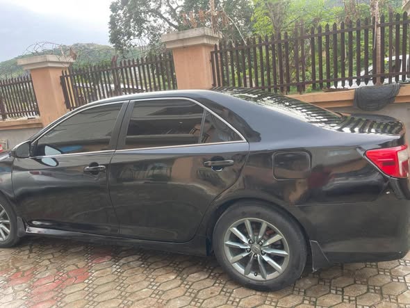 A picture of Toyota Camry 2013