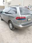 A picture of Toyota Sienna partly firstbody Engine gear and Ac Clean in