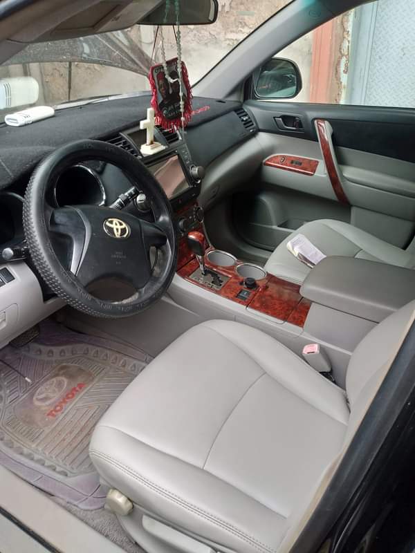 A picture of Takas Motors 07060931241 2009 Toyota Highlander Pure First body Engine