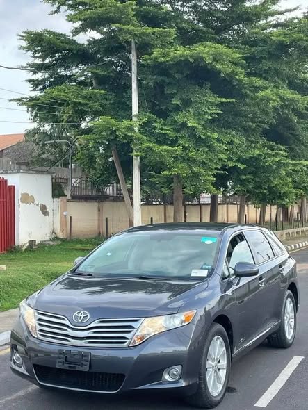 A picture of Toyota venza
