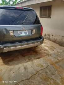 A picture of 2004 Honda Pilot