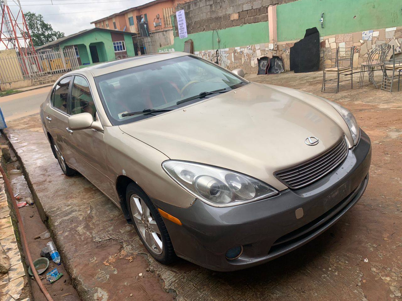 A picture of COMPLETE FIRSTBODY REGISTERED LEXUS ES330 2006