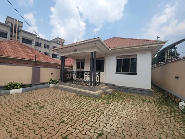 A picture of 3bedrooms house on sale in KUNGU
