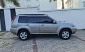 A picture of Nissan X Trail on sale DWE gari kali sanaaaaaa haina