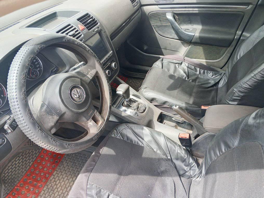 A picture of 2010 Volkswagen Jetta