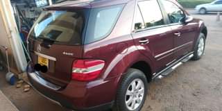 A picture of ML350 4matic