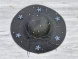 A picture of Fancy hats