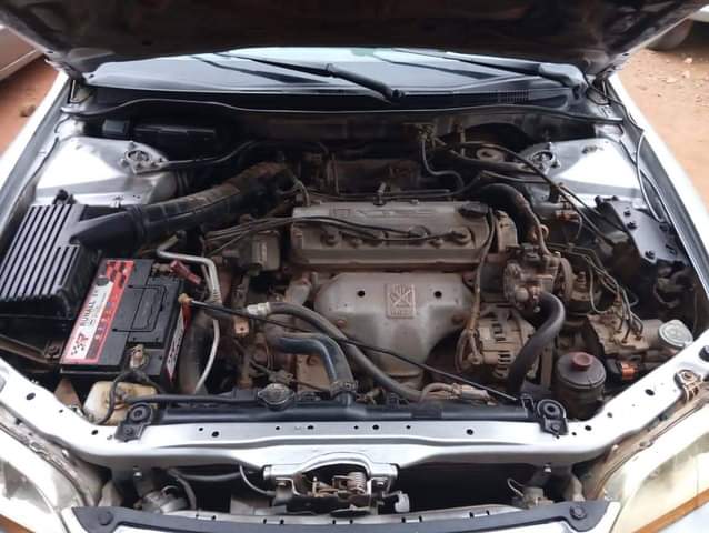 A picture of 1999 Honda Civic Honda Civic Hennessey 1999 Small