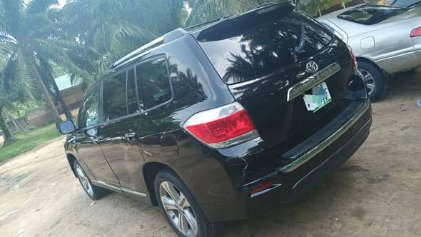 A picture of 2012 Toyota Highlander
