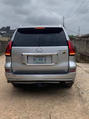 A picture of Lexus GX460