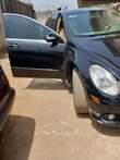 A picture of Benz R350 2008 model nothing to fix everything perfect. going