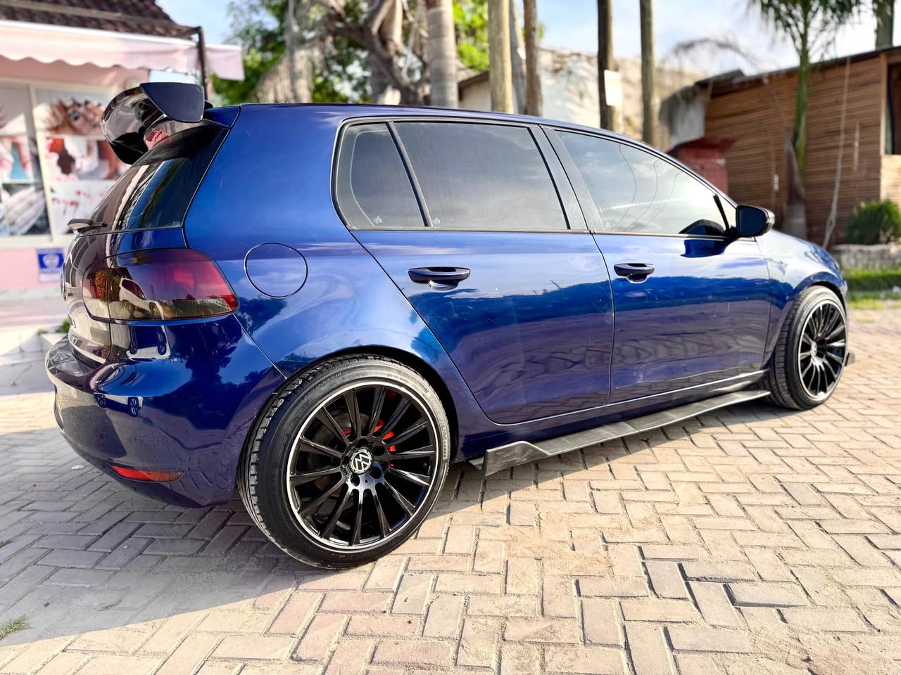 A picture of VW GOLF FOR SALE