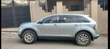 A picture of Brand Ford Model Edge Year 2007 8 First Body Price
