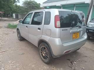 A picture of Suzuki sft iyo unawasha unaondoka Injin piston 4 Gia manyual