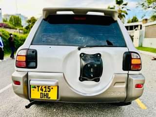 A picture of Toyota Rav4 DHL Engine Safi Gear Box Safi Cc1890 FullA