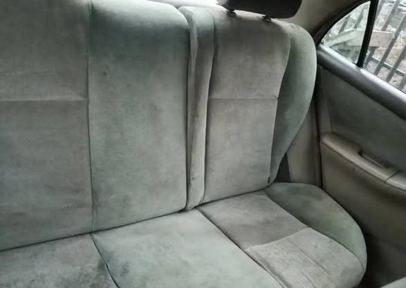 A picture of 2004 Toyota Corolla