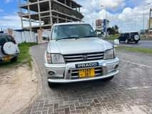 A picture of CALLWHATS0748682698 TOYOTA LAND CRUSER PRADO TX DB Price Tshs 17