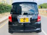 A picture of Toyota Ractis