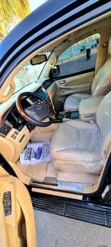 A picture of LEXUS 570