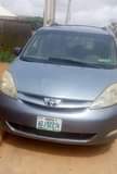 A picture of Extremely super sharp Toyota sienna