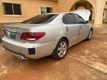 A picture of 2005 model Lexus Es330