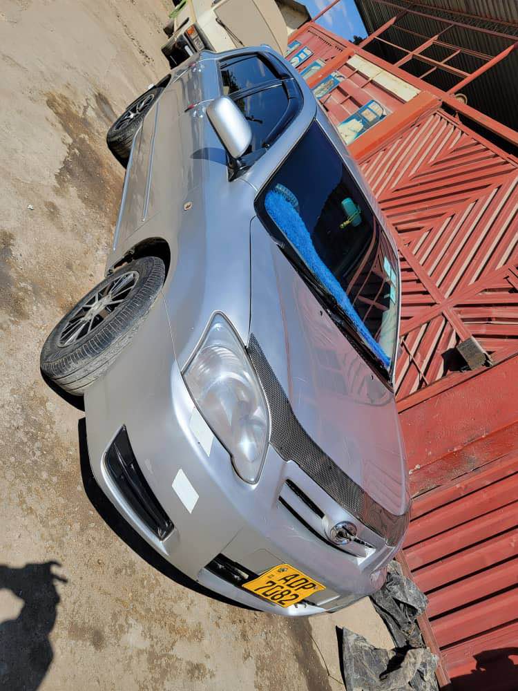 used toyota runx