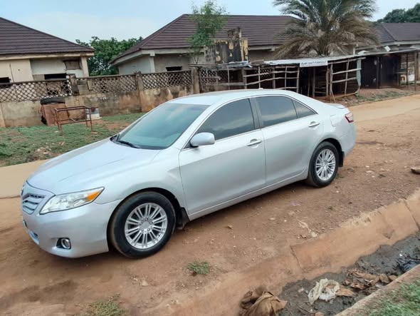 A picture of Toyota Camry 2010 model