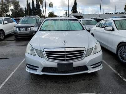 A picture of 2013 MERCEDES BENZ E 350 4 MATIC