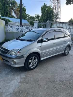 toyota nadia