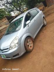 A picture of Today deal Toyota Corolla verso Manual transmission 3rows Engine and