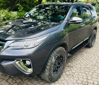 used toyota fortuner