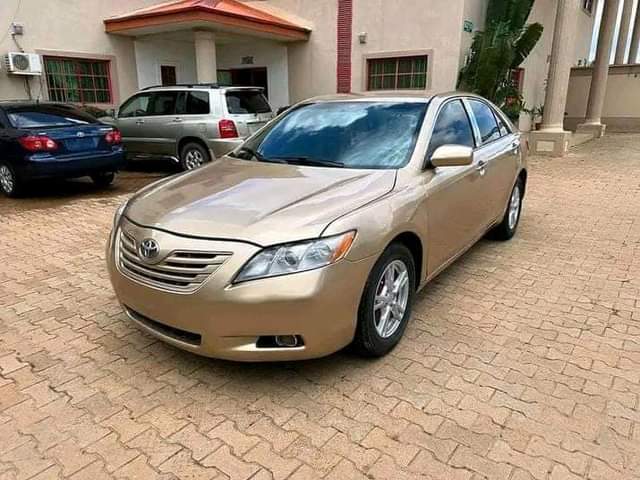 A picture of Clean used Toyota camry 2000 model for 5 7m Contact