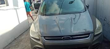 A picture of Ford escape for sell