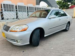 A picture of Toyota Mark2 mwanza call 0686108116