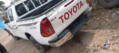 A picture of Tokunbo 2017 Hilux super Engine and AC everything extremely superb