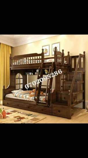 A picture of Dinning sofa