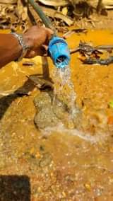 A picture of Water from the underground