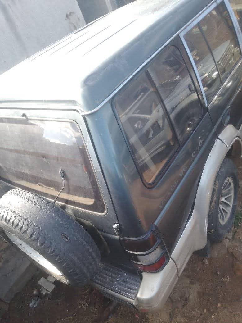 used mitsubishi pajero