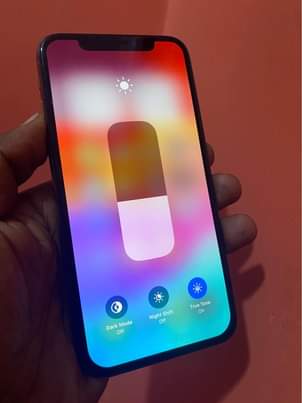 A picture of Iphone Xs