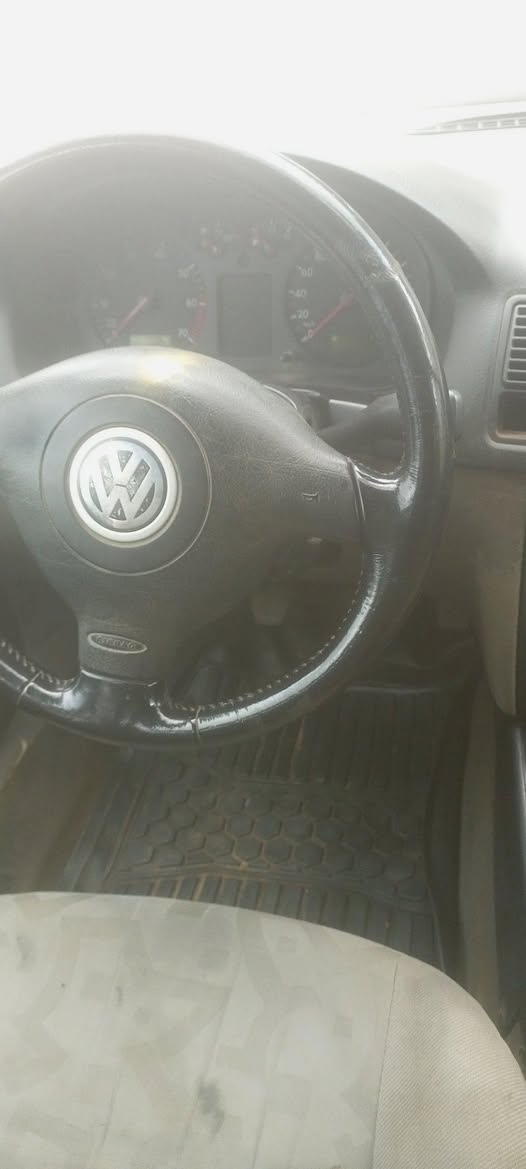 A picture of Volkswagen Golf
